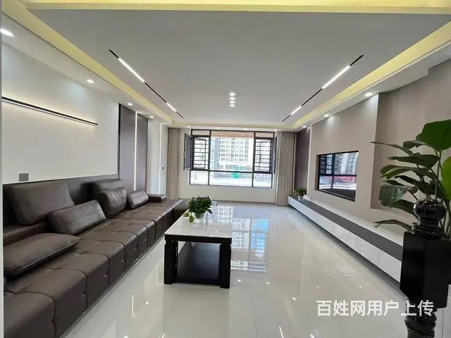 区政府对面兴隆佳园精装4室临街采光好停车方便小区平坦舒适 - 图片 2