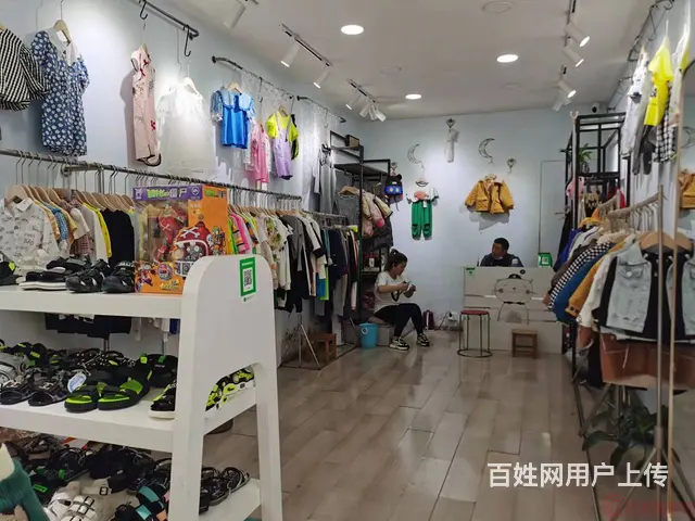 （达州铺源网）西外佳乐购物中心旁30㎡童装店转让 - 图片 4
