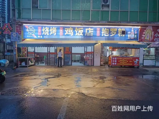 （51旺铺推荐）龙华区坡博二路70平临街路口餐饮店转让 - 图片 1