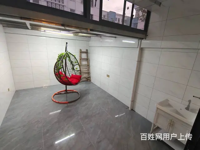 地铁房 清凉新村 送阳光房大院，豪华装修 - 图片 1