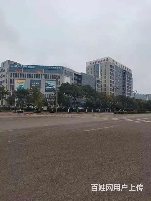 经开国际汽配城标准厂房直租 - 图片