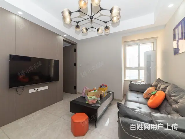 万达朗诗旁 锦绣天地精装2房 中间楼层 有钥匙随时看价格好谈 - 图片 1