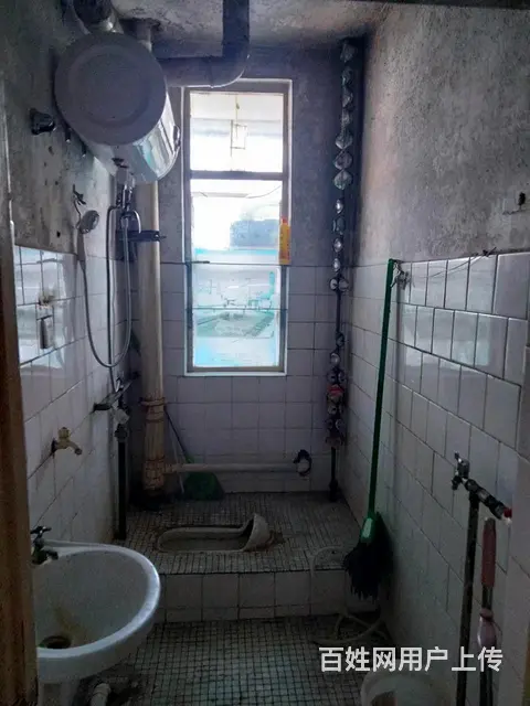 南洪街二室一厅出租900 - 图片 6