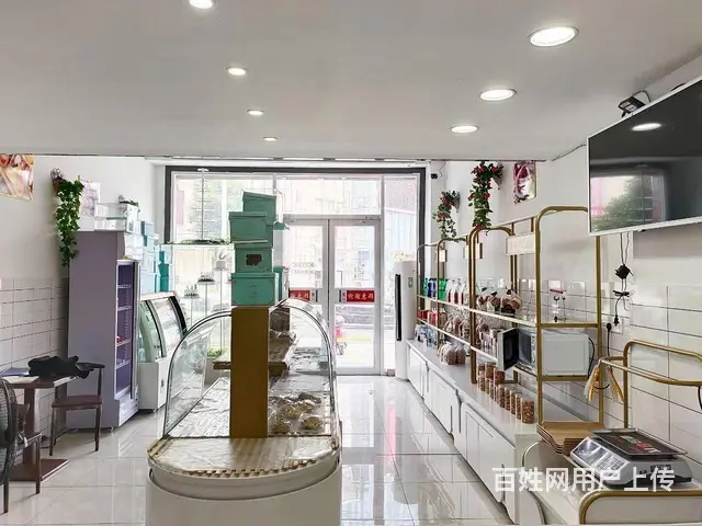 中国塔斯汀汉堡隔壁 - 图片 3