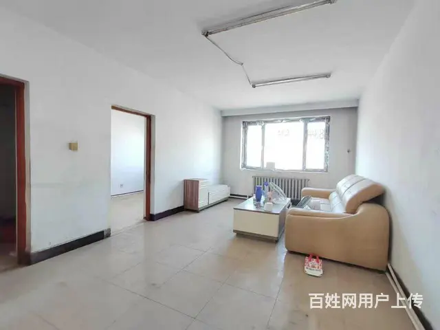 二十四中西门前教育楼四楼出卖 - 图片 2