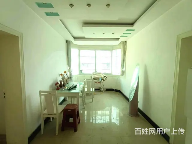 2000多单价洪南路菜市场对面临街三房简单装修带家具家电岀售 - 图片 4