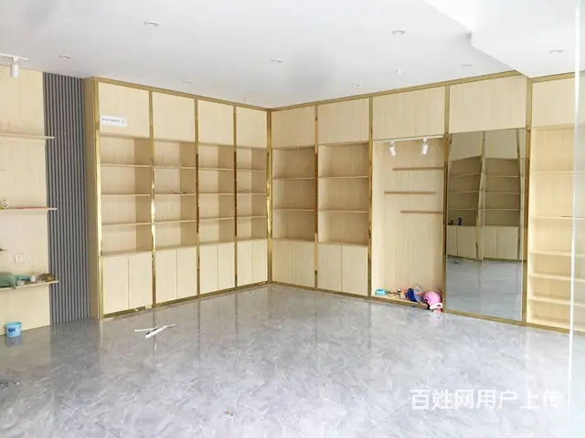 （51旺铺推荐）国贸金龙路逸龙广场一楼64平铺面招租 - 图片 4