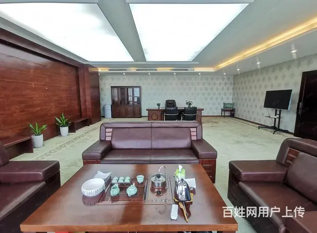五缘湾 海富中心 看海景 整层豪装 带全套高档家具 个人产权 - 图片 2