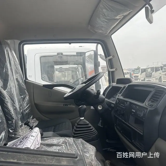 东风多利卡5吨油罐车 厂家全国联保无后顾之忧 - 图片 4
