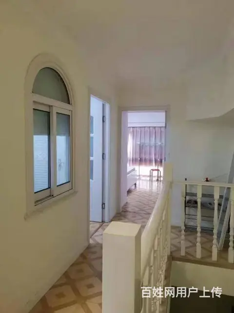 地铁房亚泰财富中心(武进) 商住两用1厅 精装修 - 图片 1