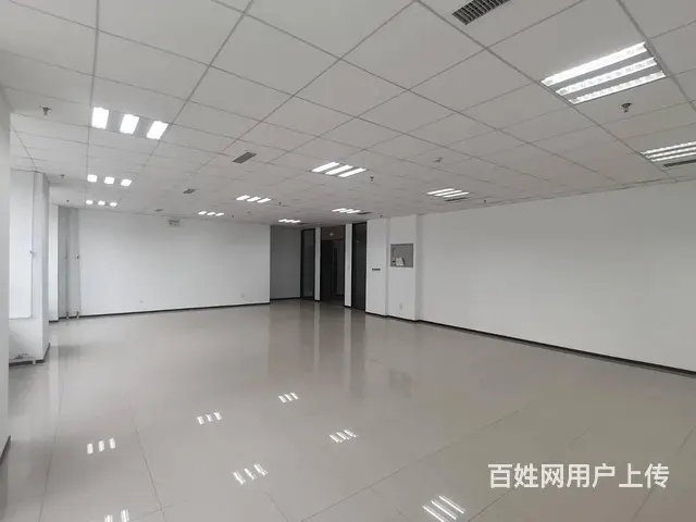 甲方直租 世纪大厦地铁口 一楼155平 送免租期停车位 - 图片 3