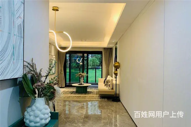昆明西山区滇池边书香云海三房 云大地铁公园 - 图片 9
