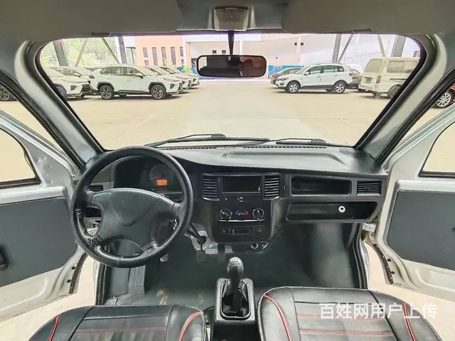 五菱 宏光 2019款 宏光V 1.5 手动 标准型7座 - 图片 6
