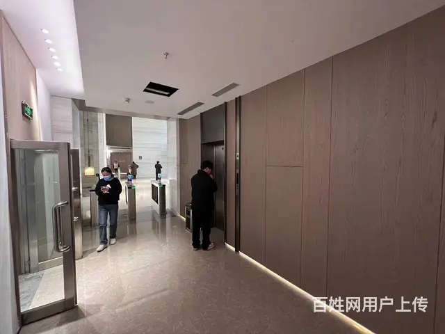 北站 惠工广场 奉天银座B 商用75平带隔断丨视野好丨新地中 - 图片 8