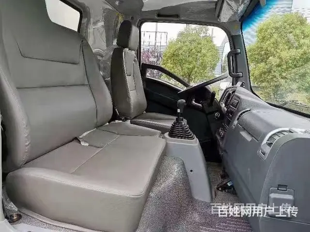 4.2米重汽豪沃冷藏车 蓝牌送餐保温车 首付10%可提车回家 - 图片 12