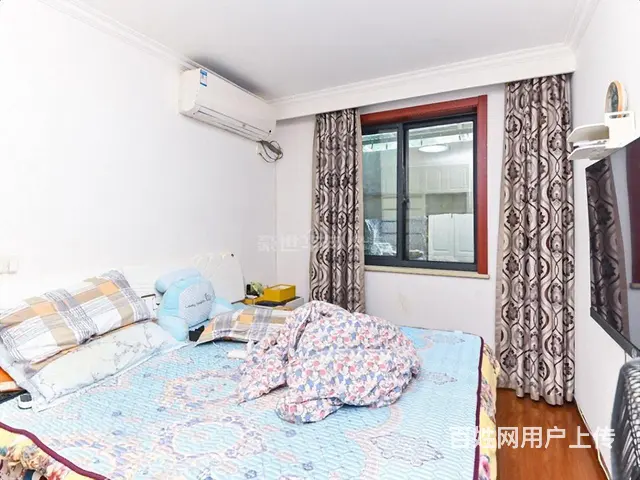 有社保或个税 可买西湖边这套，一楼带大院子，已做阳光房 - 图片 1
