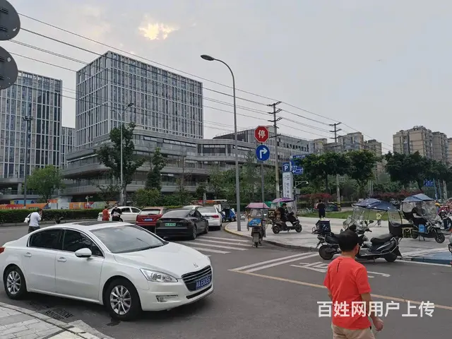 XSY购物中心出入口，小区门口旺铺转让，可餐饮 - 图片 7