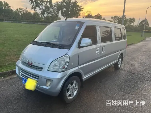 五菱 荣光 2012款 1.5 手动 基本型 - 图片 1