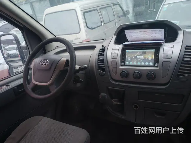 大通V80 2015款 2.5T 手动 尊杰短轴低顶 - 图片 4