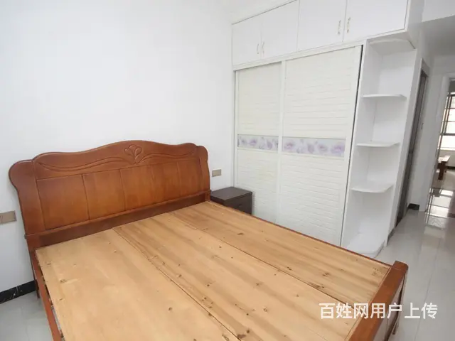 此房景观楼栋，精装修清爽三房。房东诚心出售 - 图片 2