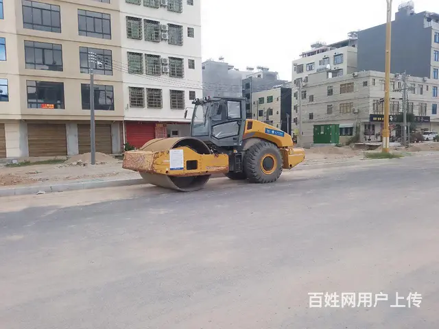 出卖三个月的洒水车老尖头也出卖 - 图片 3
