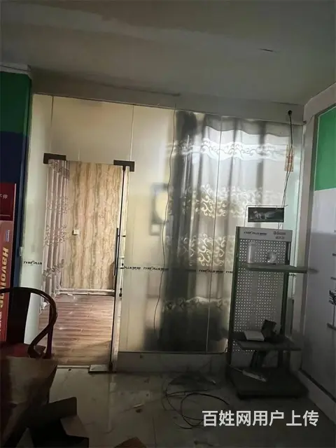 【同城搜铺网免费找店】	西二路140平空铺转让 - 图片 3