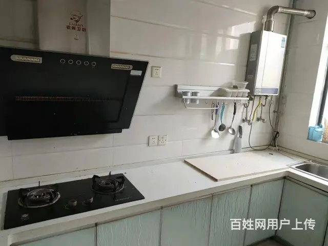 传世经典一期，三室，中等装修，有暖气，楼层低，家具家电齐全拎 - 图片 9