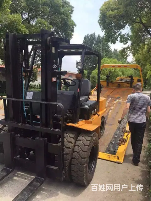 德阳二手柴油叉车转让/二手圆抱夹叉车|平夹包叉车 - 图片 6
