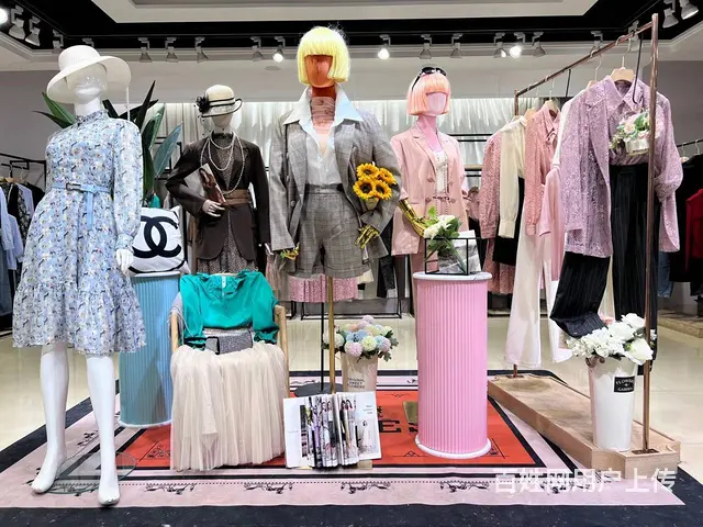 MCC2023新款新款专柜撤柜品牌折扣女装尾货清仓 - 图片 1