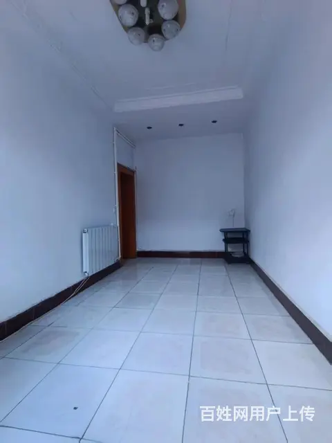 体育馆附近单元房 普通住宅 简单装修 - 图片 2