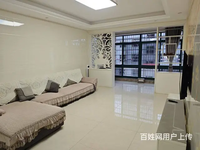上高荣盛华府住房二楼精装三房两卫带车库业主急售看房方便 - 图片 2