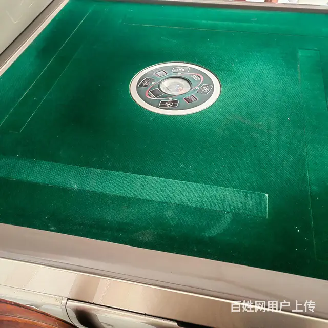 【搞定了！】麻将桌帶2付麻将，全自动的好用没地方放处理了 - 图片 1