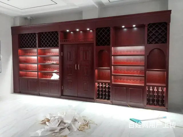 山东展柜工厂、专业定制烤漆柜台展台、眼镜、烟酒展架 - 图片 6