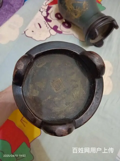 晚清绿泥紫砂描金赏瓶 - 图片 2