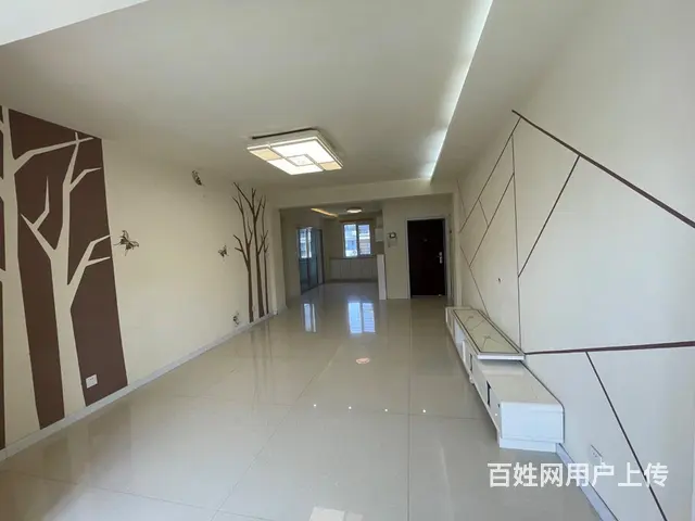 北大街金叶地王花园5楼125平，三室两厅两卫，中等装修62万 - 图片 1