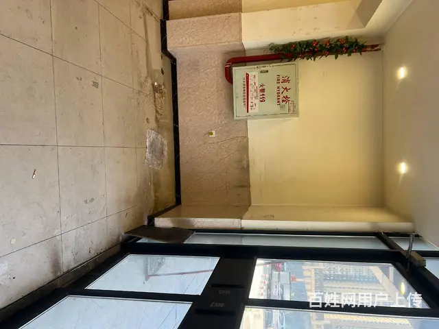 【搞定了！】香坊区长江路会展城上城商铺门市出租房主直租 - 图片 7