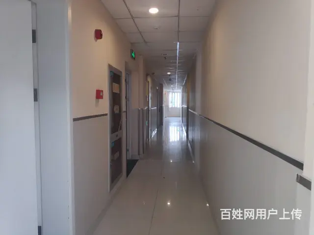 黄山市黎阳中心地段经营中酒店股份出售 - 图片 2