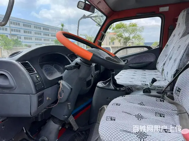 重载版东风多利卡D6 4米平板自卸货车750轮胎 - 图片 4