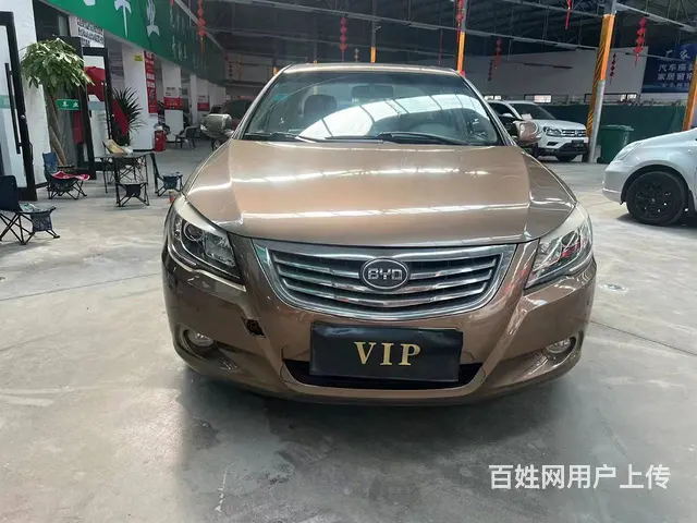 比亚迪G6 2011款 2.0 手动 豪华型 - 图片 1