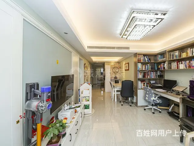 自住精装保养新，经典三房两卫户型，可拎包入住，随时看，价可谈 - 图片 1
