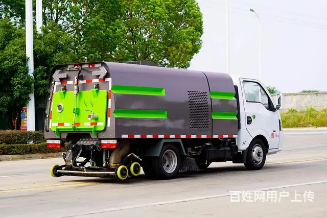 单桥3.5方 多功能扫路车 提供送车服务 - 图片 2