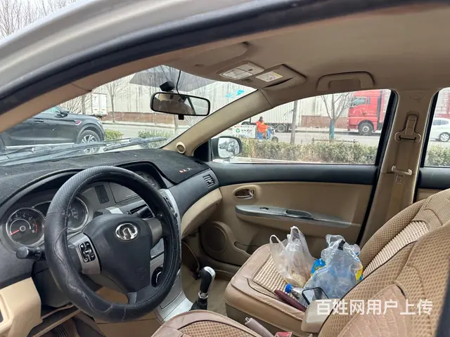长城C30 2012款 1.5 手动 舒适版 - 图片 2