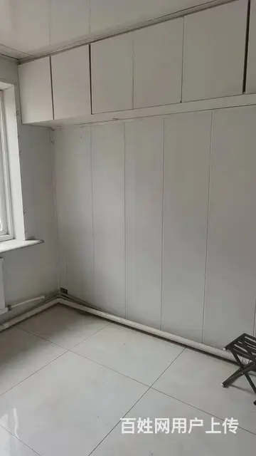 昆山中路旺地门市出租没有兑费: - 图片 4