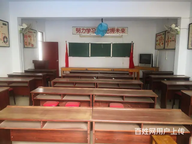 三层办公教学 - 图片 1