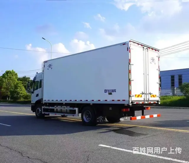 东风天锦6.8米冷藏车，市场保有量大，好用的冷藏车 - 图片 3