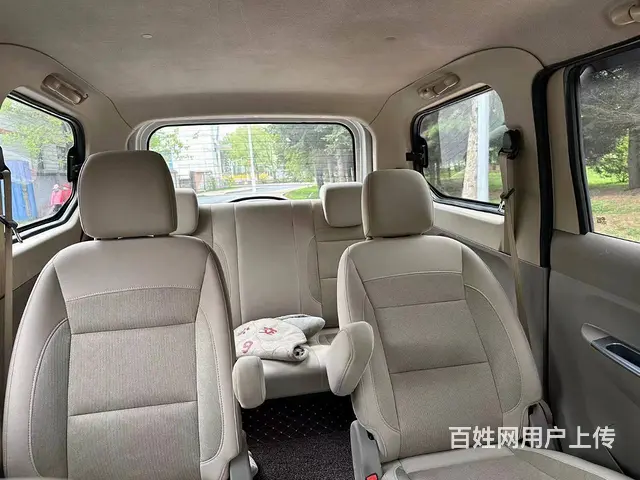 五菱 宏光 2013款 宏光S 1.5 手动 豪华型7-8座 - 图片 6