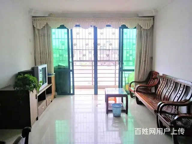 香山湖对面，中装两房两厅，有钥匙随时可以看2300 - 图片 1