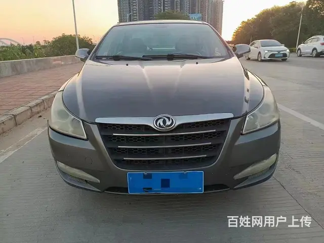 风神S30 2011款 1.6 手动 尊贵型 - 图片 1