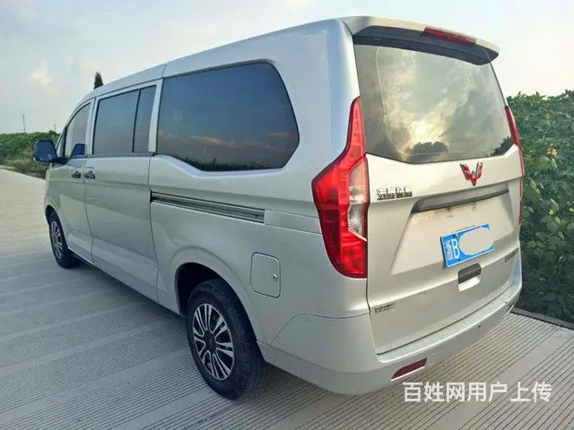 五菱 征程 2015款 1.8 手动 豪华型7座 - 图片 5