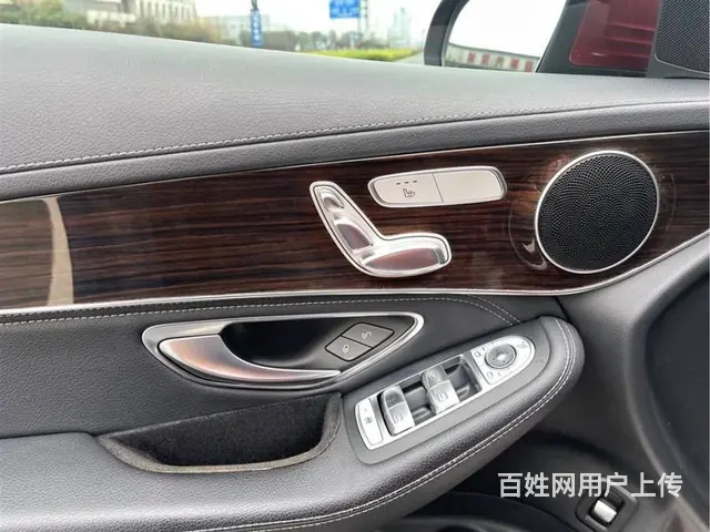奔驰GLC级 2017款 GLC 260 4MATIC 2. - 图片 7